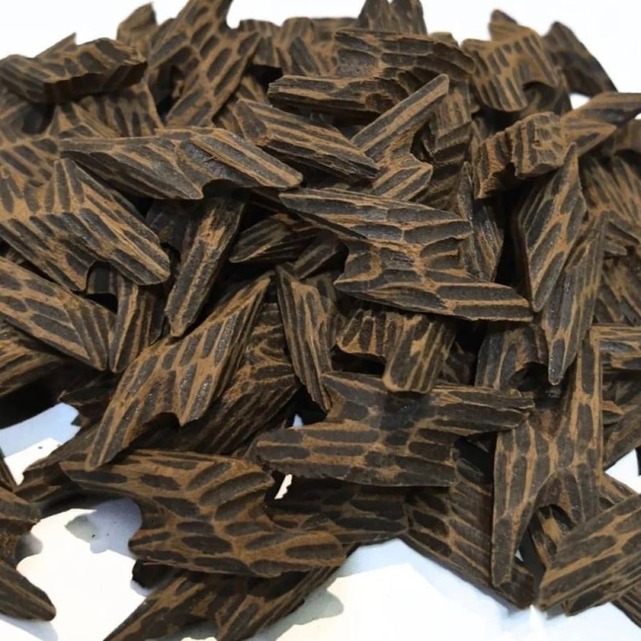 مبخرة الكترونية صغيرة مع + تولات عود