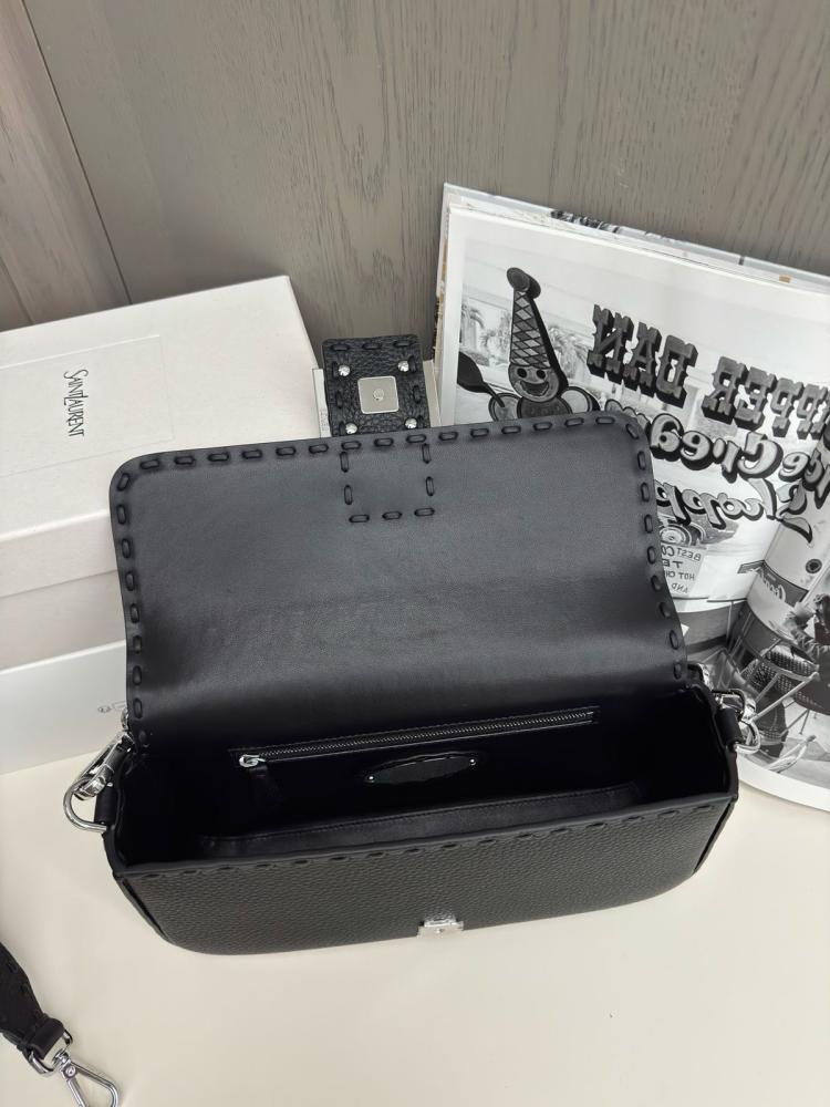 Baguette fendi