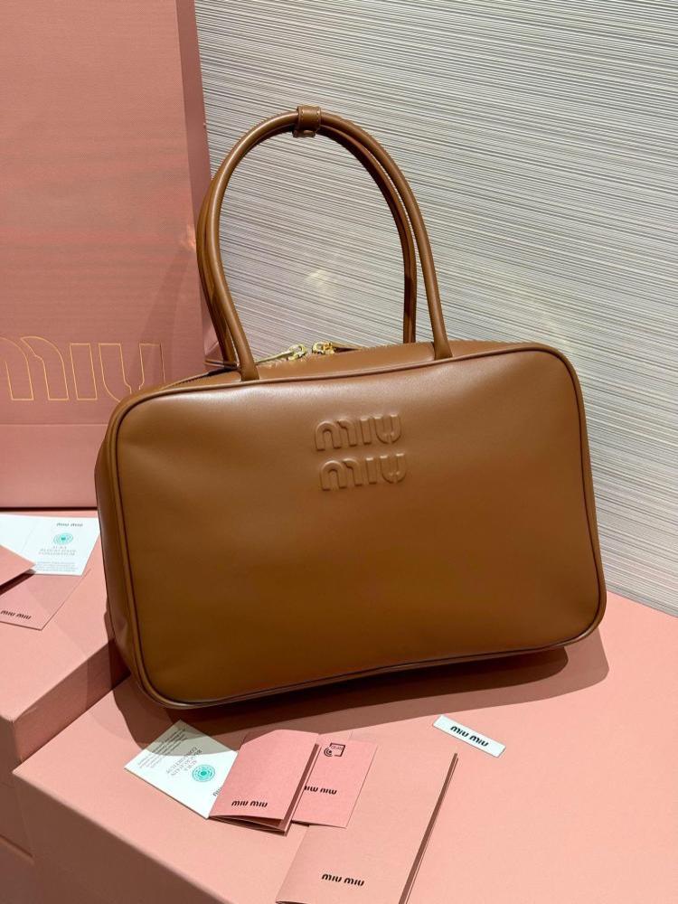 Miumiu Beau