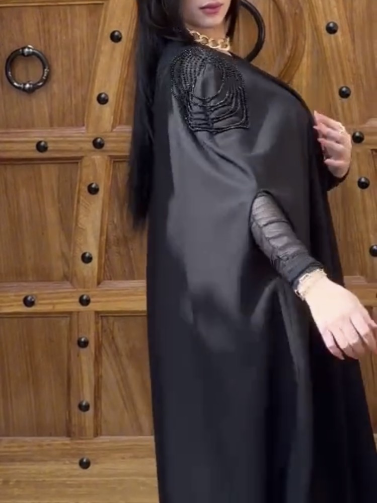 عباية ورد