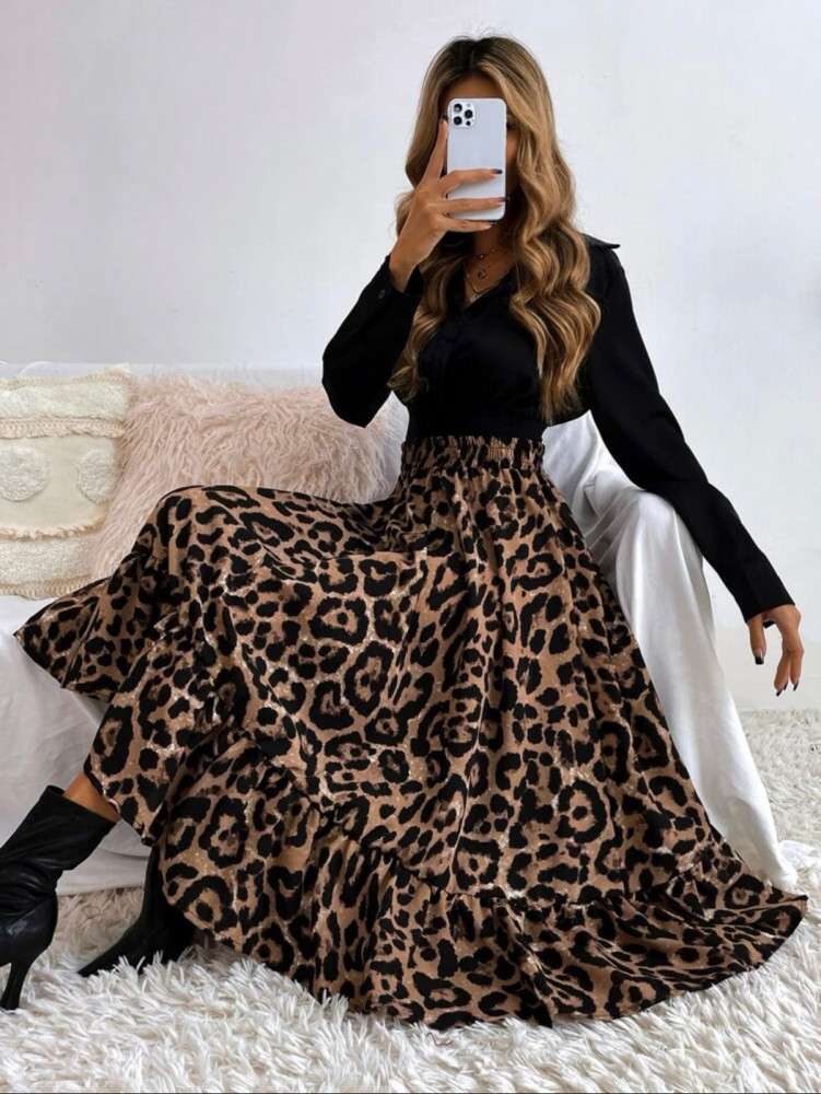 Skirt with ruffled edges and leopard print