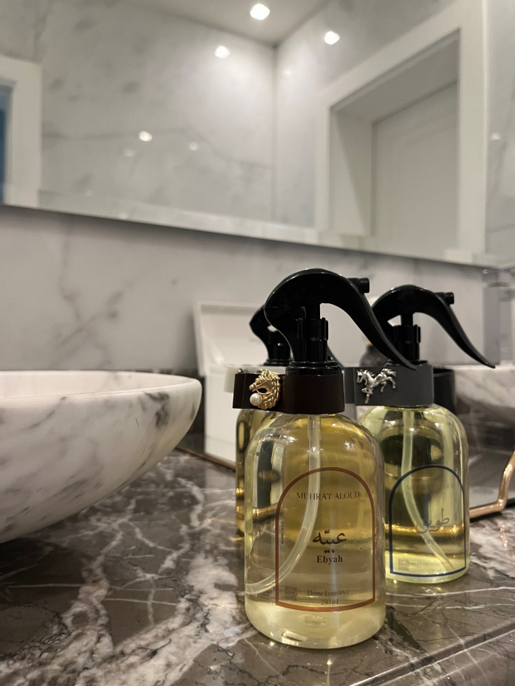 معطر عبـيّـه