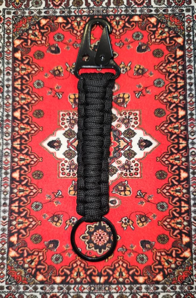 ميداليه حبل باركود اسود
