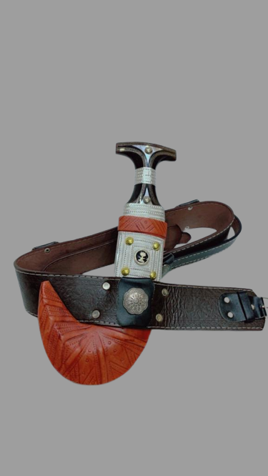 Omani side with two swords and a palm tree