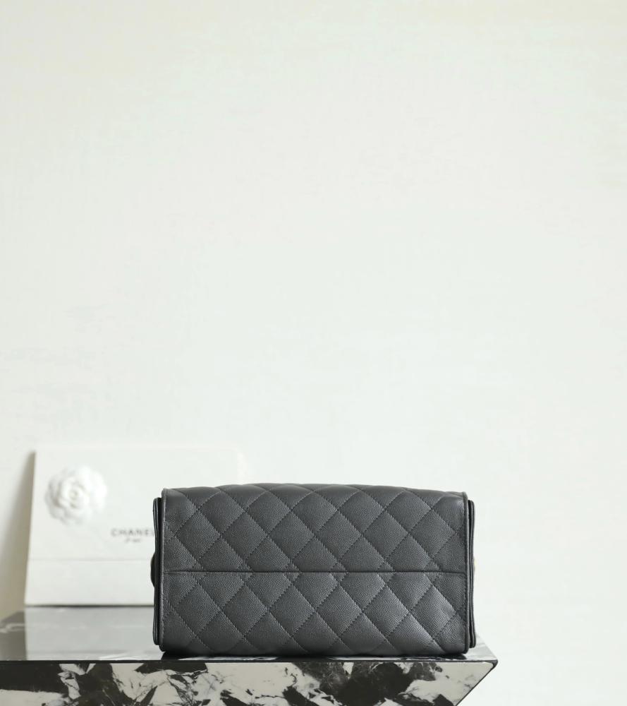 Chanel bag 25cm