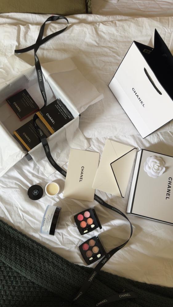 Chanel package