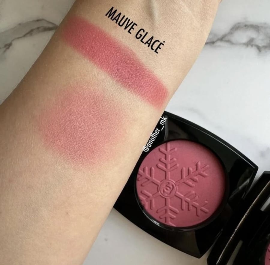 بلاشر شانيل MAUVE GLACÉ