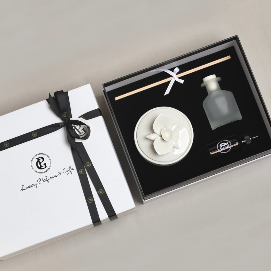 الصندوق الأنيق D6 Elegant Box لون أبيض