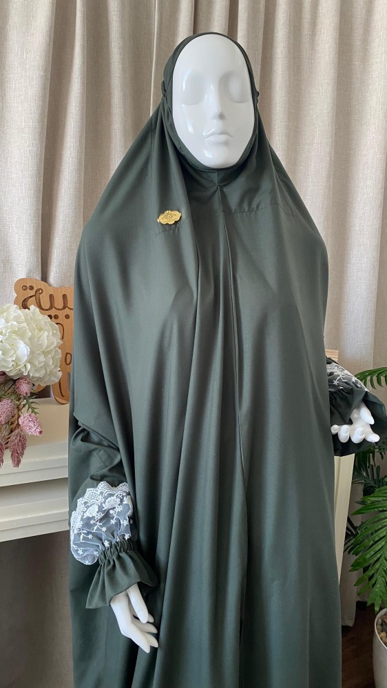 Prayer set with normal style clothing