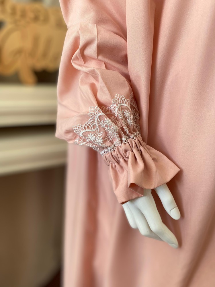 Normal prayer clothes apricot