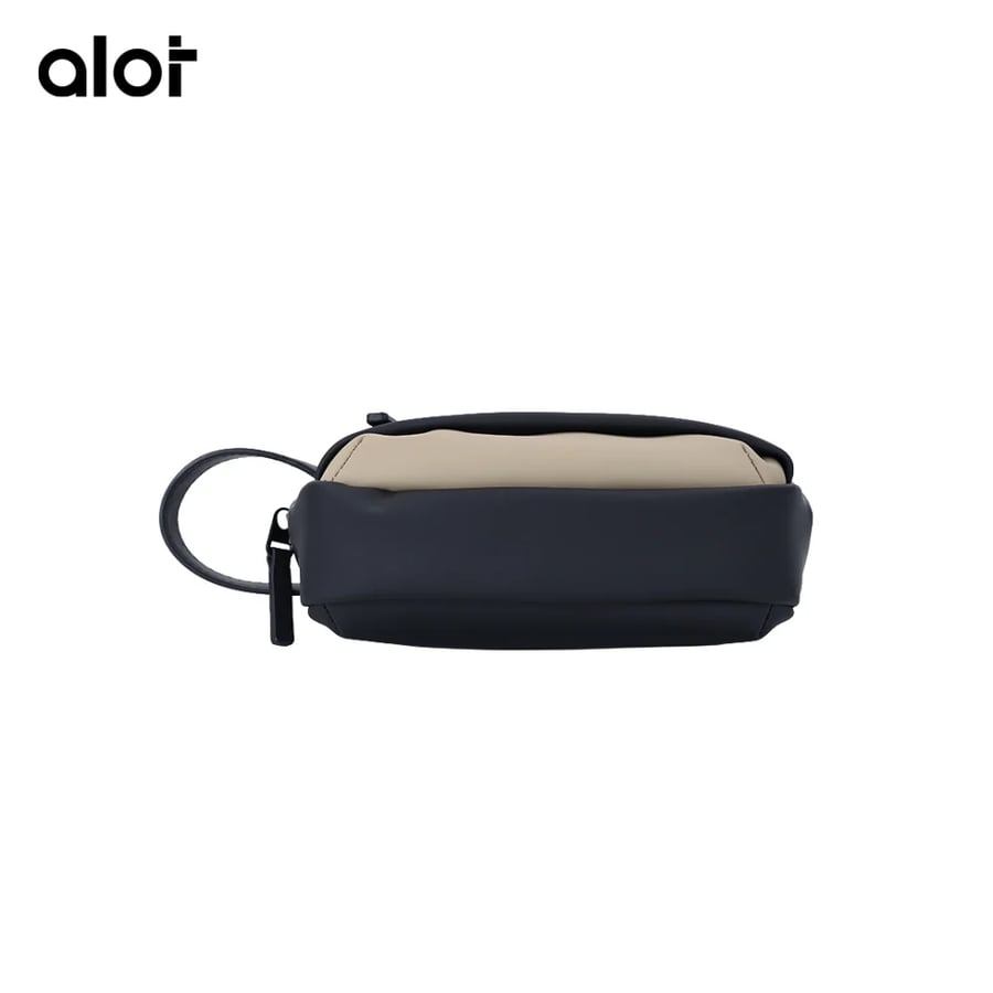 شنطة يد Alot جلد مقاس 11*7*16 سم - بيج واخضر