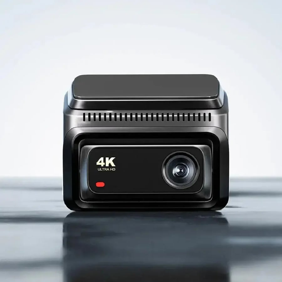 داش كام DDPAi Z60T كاميرا امامية بدقة 4K وداخلية بدقة 1080P وخلفية بدقة 2K تدعم GPS