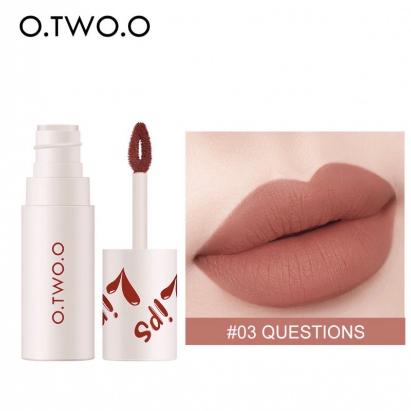 Velvet matte lipstick and blusher from O2O Questions 03