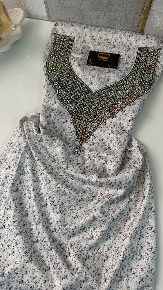 حرير ناعم تطريز شبكة brown