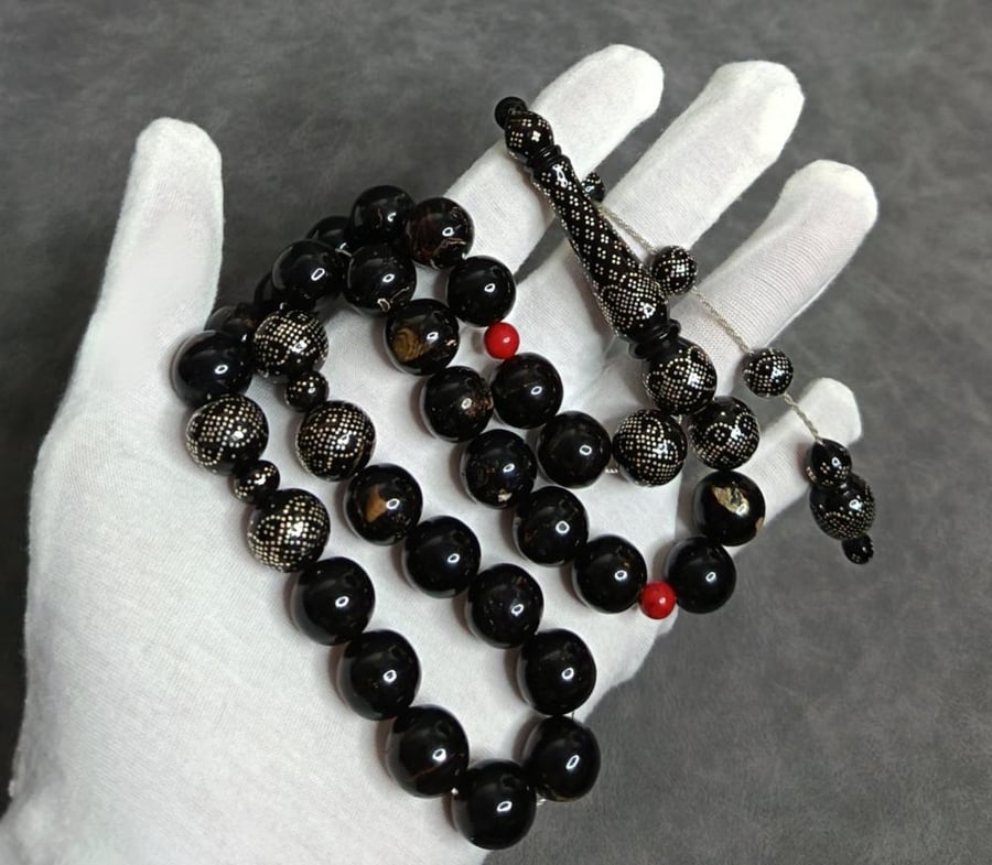 مرجان اسود Black coral rosary