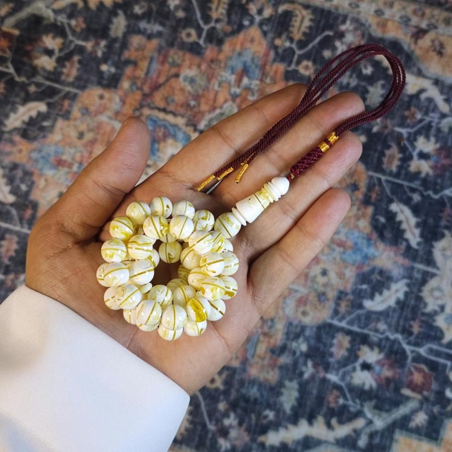 مسباح مستكة مشخط شبيه كهرمان مشخط