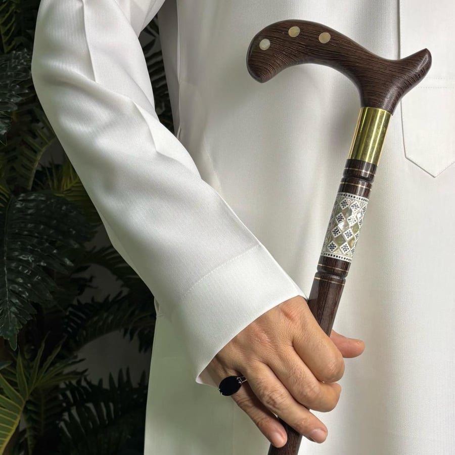 عصا عكاز خشب بنجي طبيعي فخم بنحت يدوي من المعدن والنحاس والصدف