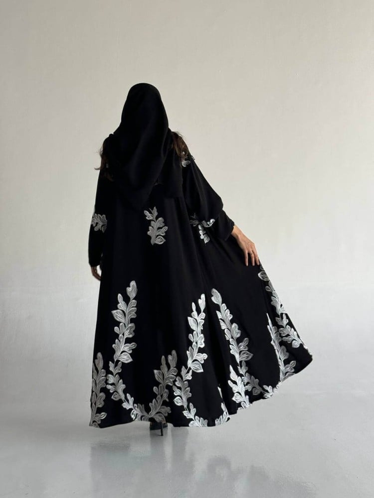 عباية كريب تطريز