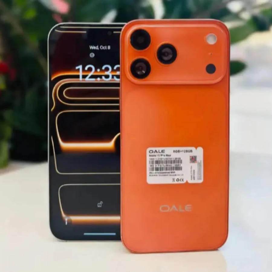 شبيه الايفون 17 بروماكس من شركة OALE