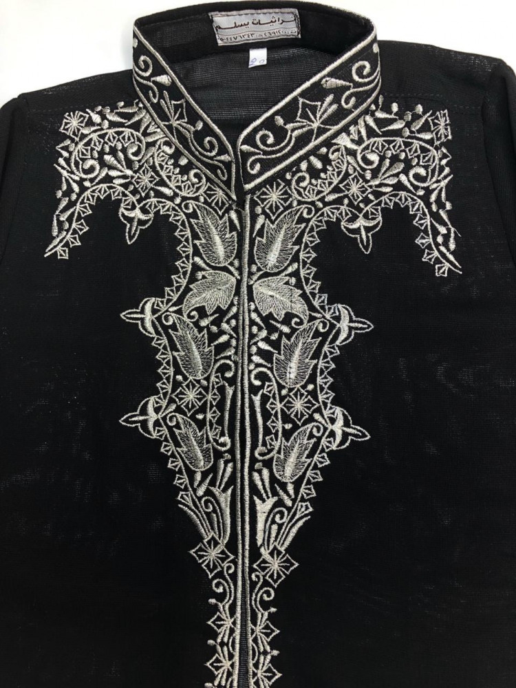 Embroidered date palm with black and silver details