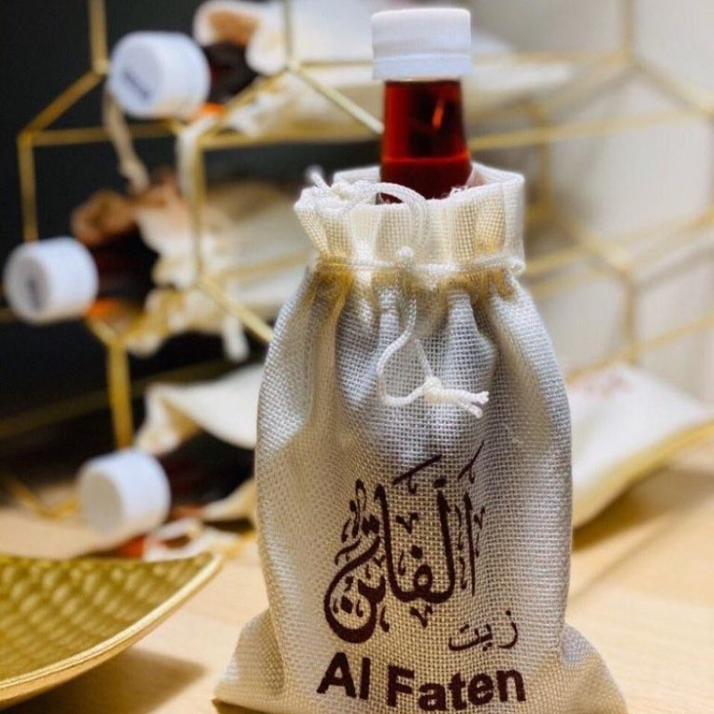 زيت الفاتن للشعر + فرشاة و موزع مجانًا
