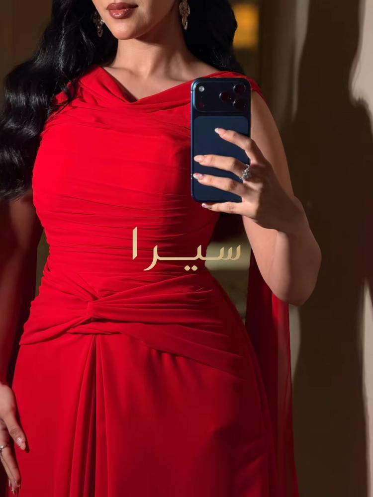 فستان سهره ناعم احمر