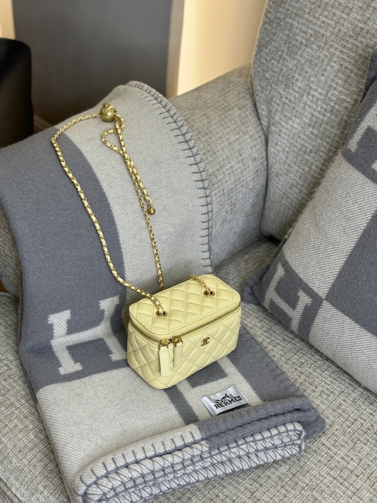 CHANEL