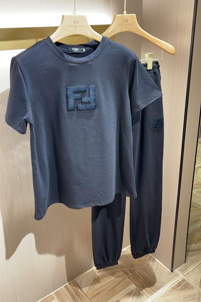 FENDI  فيندي