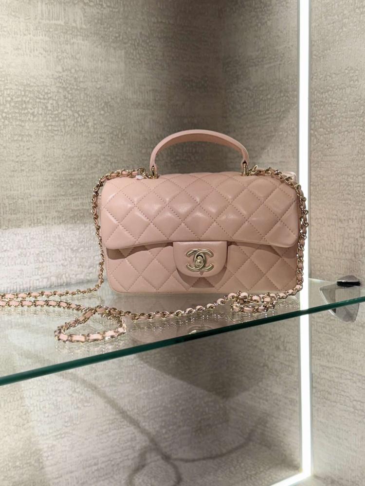 CHANEL