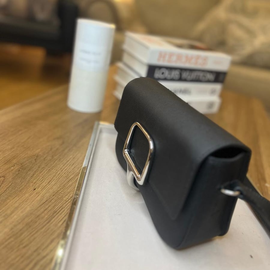 HERMĒS