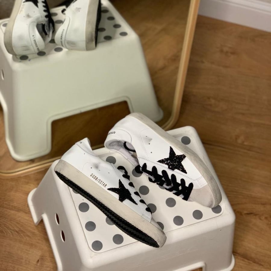 GOLDEN GOOSE