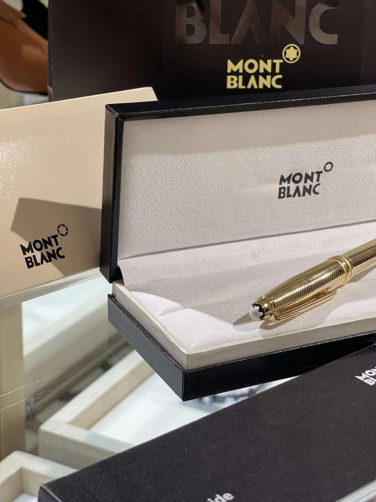 MONT BLANC