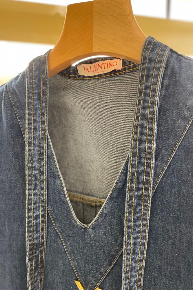 VALENTINO ڤالنتينو