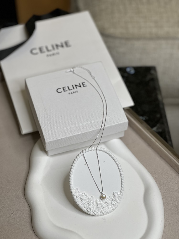 CELINE
