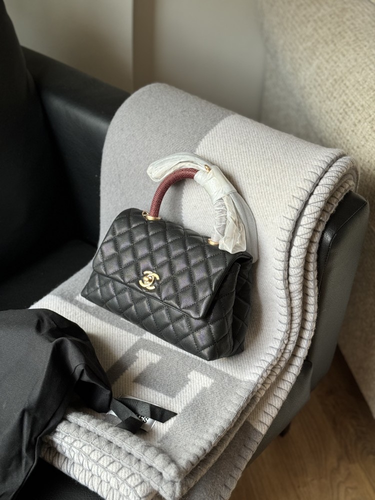CHANEL ماستر