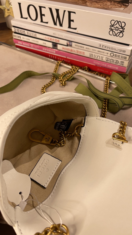 GUCCI حقيبة كروس بودي