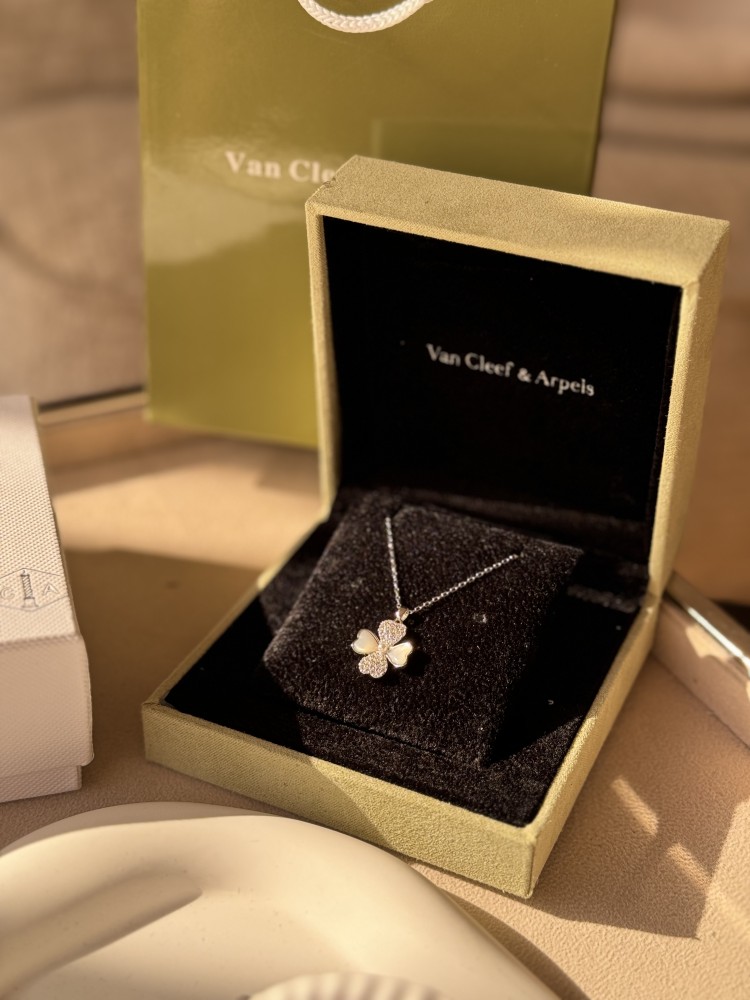 Van Cleef & Arpels