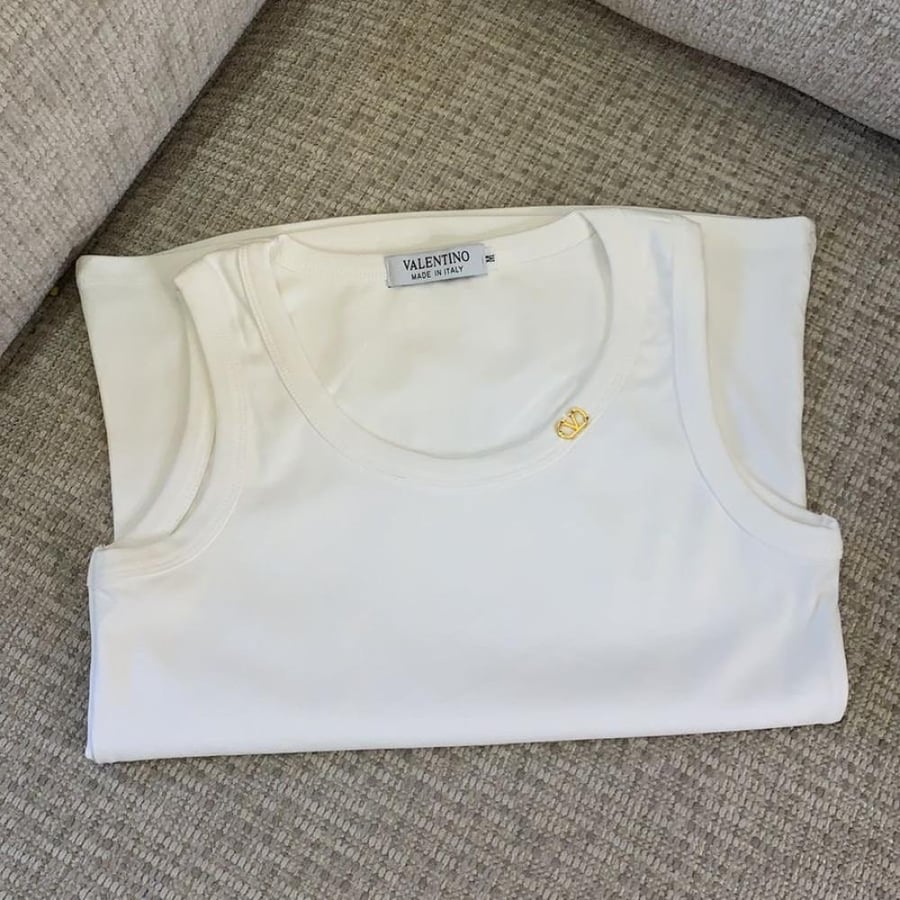 VALENTINO ڤالنتينو
