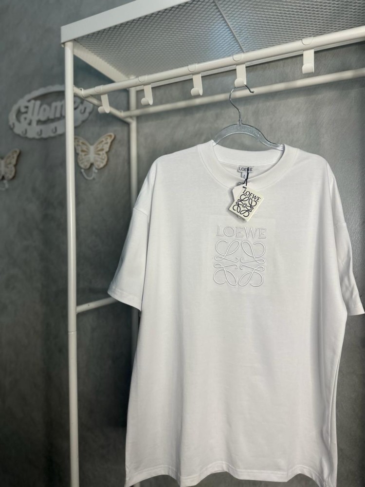 LOEWE لويڤي