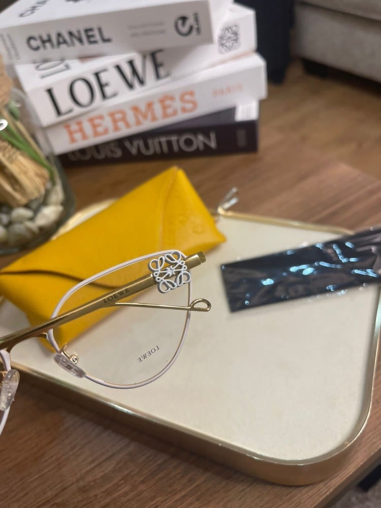 LOEWE لويڤي