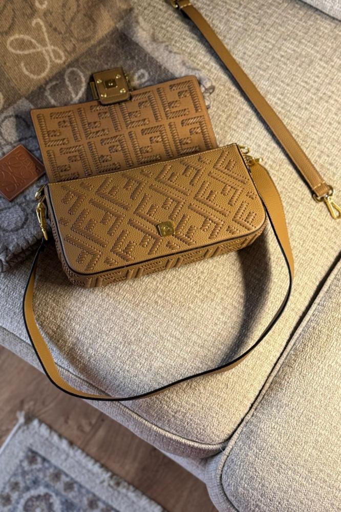 FENDI  فيندي