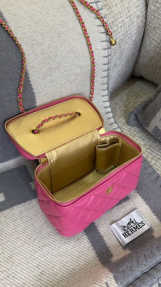 CHANEL