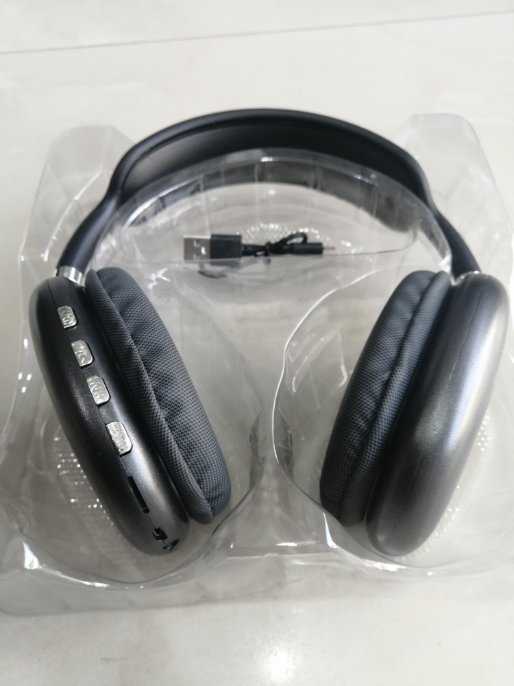 P9 bluetooth headphones