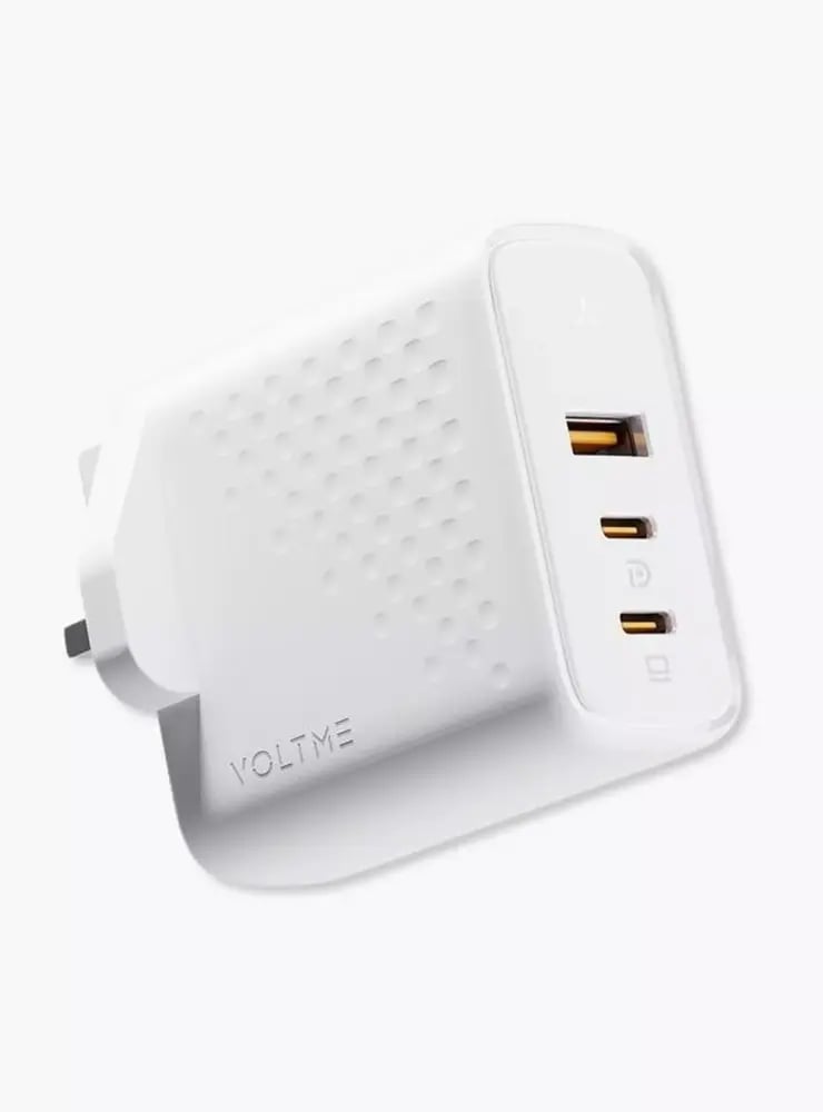 فولتمي شاحن جداري  ريفو بمنفذين USB-C ومنفذ USB وبقوة 100 واط -