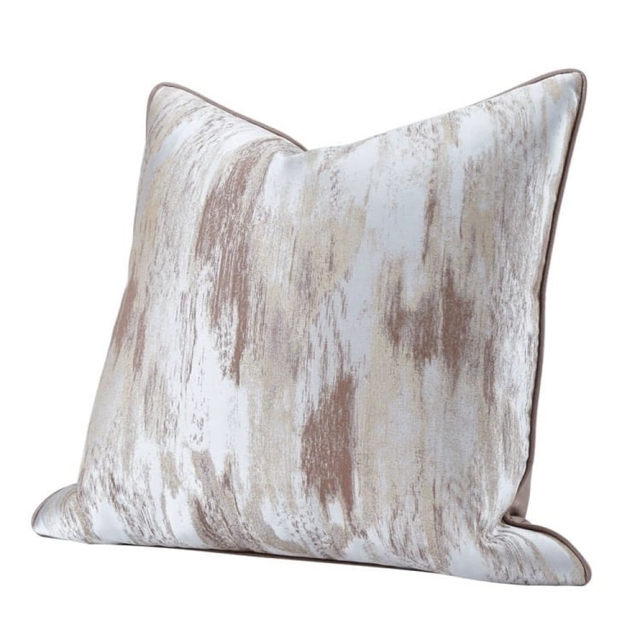 Wavy cushions with a touch of gold