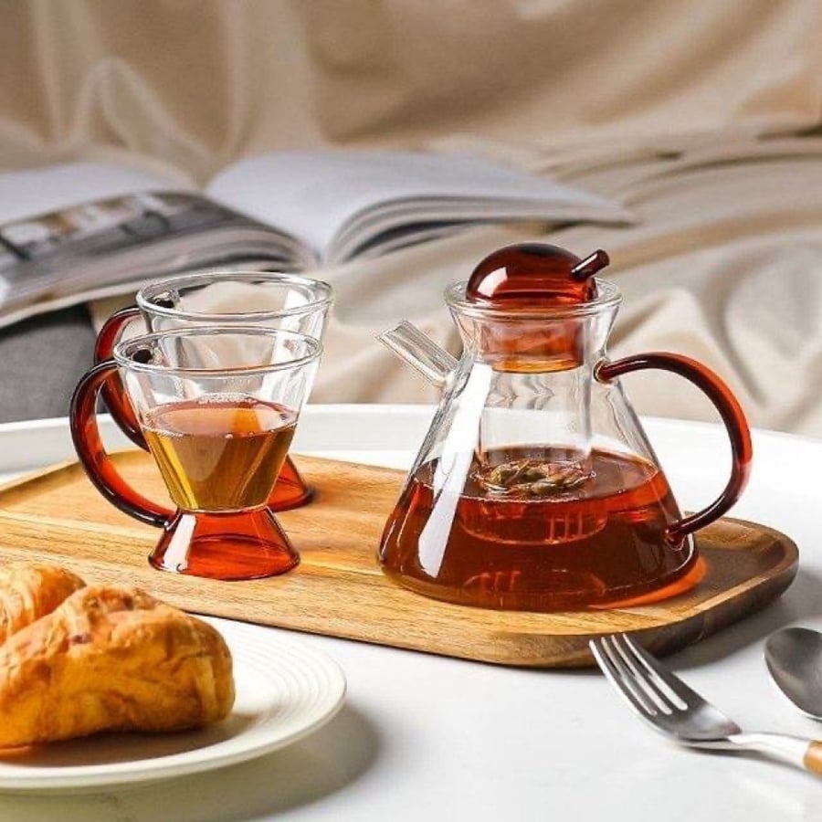 Teapot + two cups set for two people