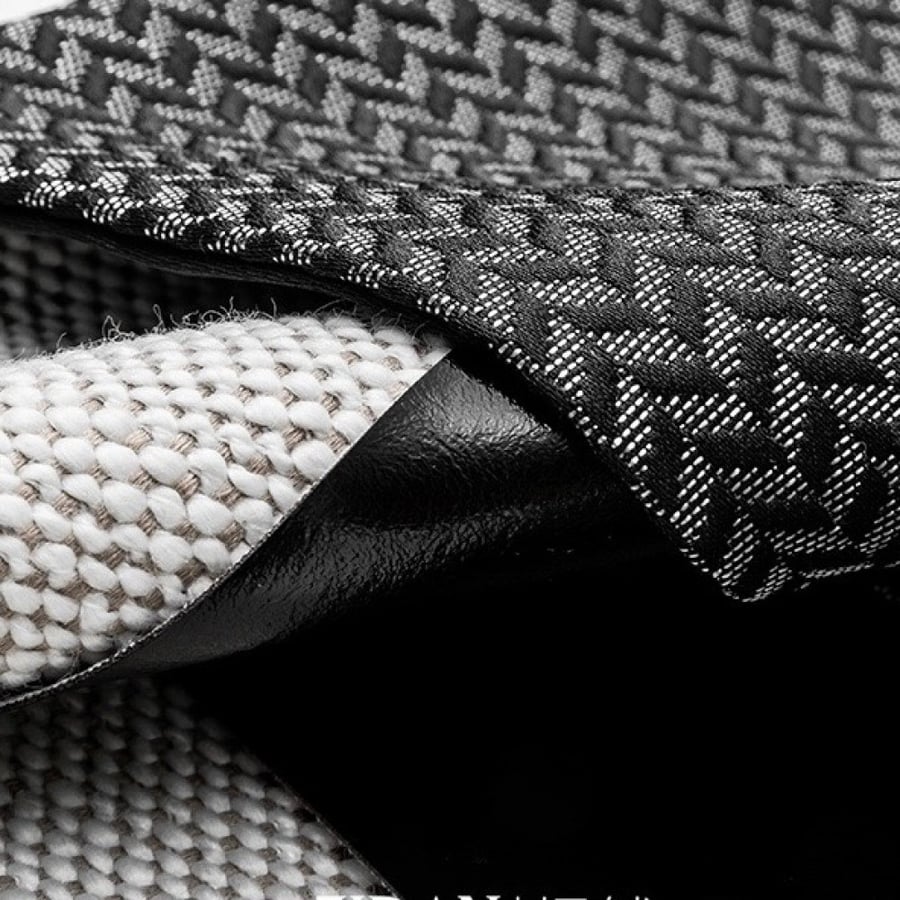 Ovation cover cushion and black accessory