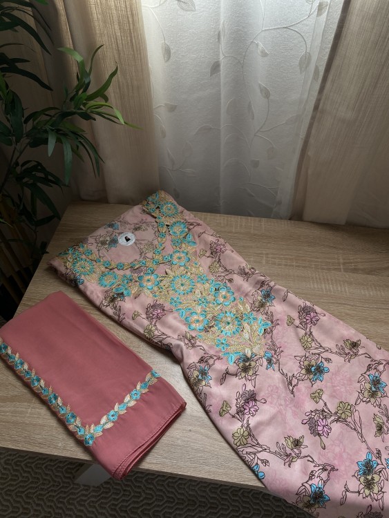 Indian silk embroidered embroidered