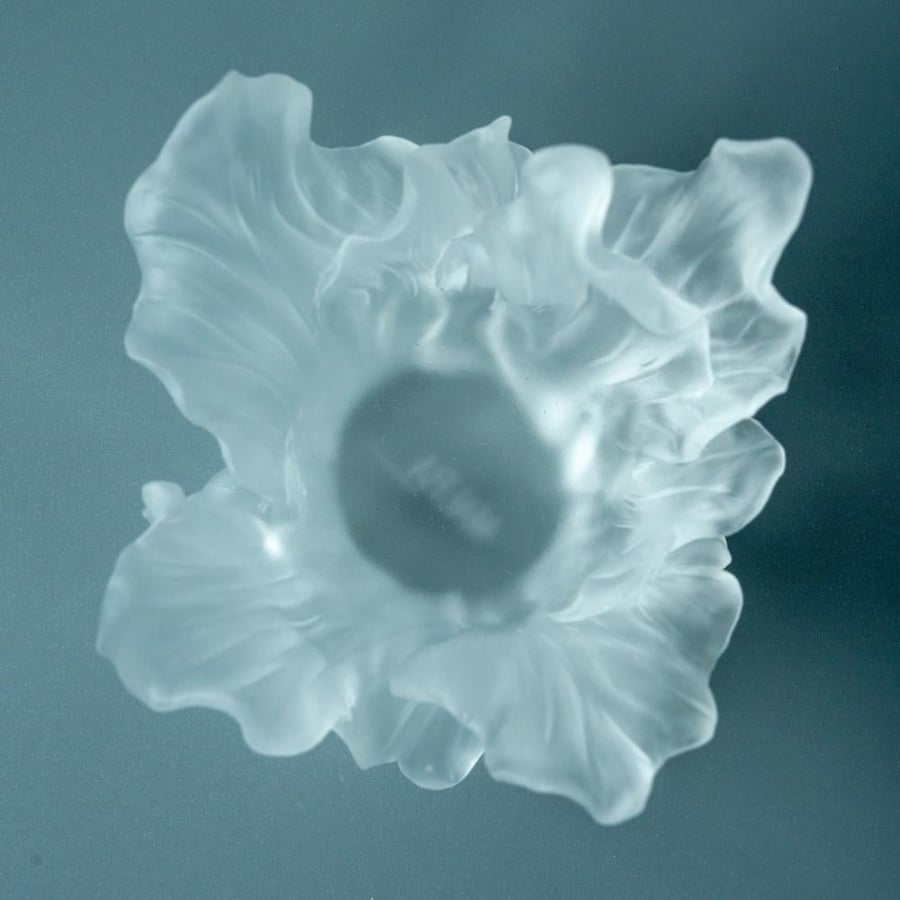 وعاء كرستال - Lotus Crystal Bowl