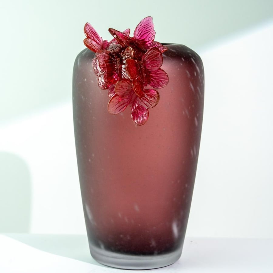 فازة بتصميم فراشات - Butterfly Crystal Vase